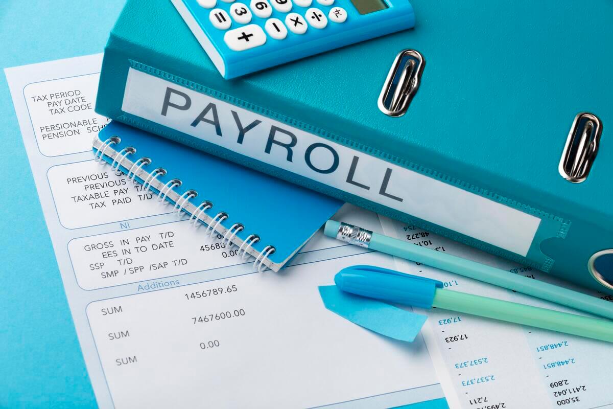 What is Payroll Outsourcing? The Benefits to the Business